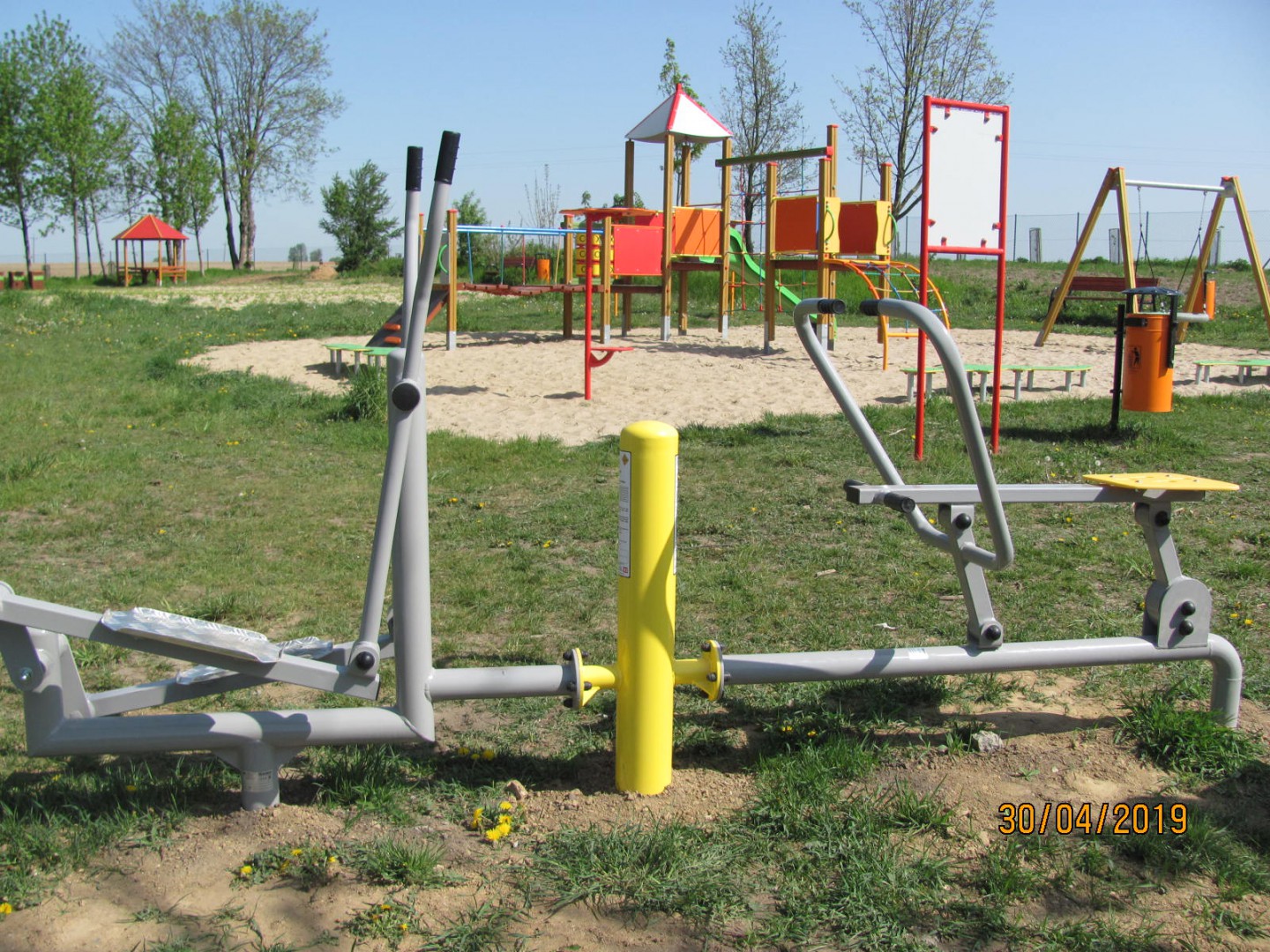 Zdjęcie do projektu Plaża w Chomęcicach przy ul. Nad Jeziorem